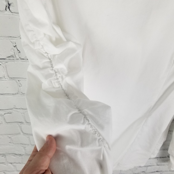 LADY DUTCH | ruched arms collared button up shirt - Picture 4 of 5